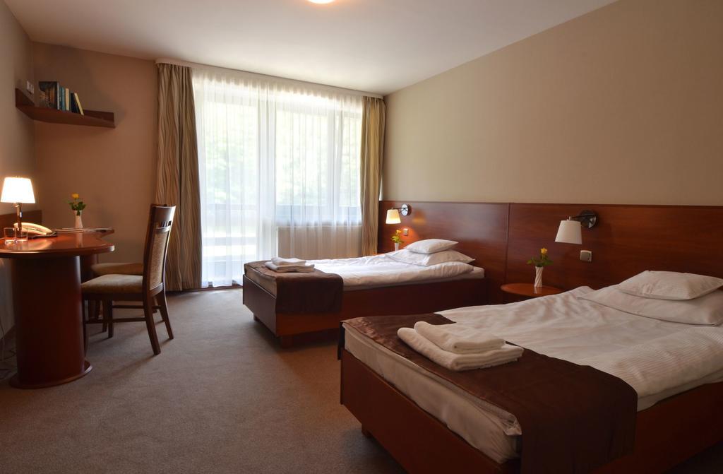Osrodek Beskid Fizjo & Spa Korbielów Extérieur photo
