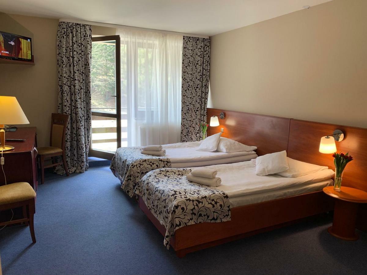 Osrodek Beskid Fizjo & Spa Korbielów Extérieur photo